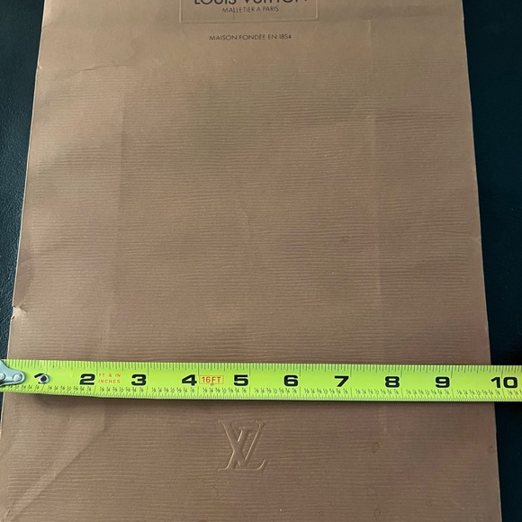 Louis Vuitton Bags and Small Boxes Authentic - Picture 8 of 11